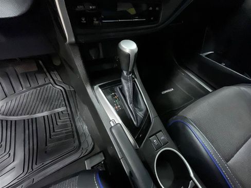 Used 2019 Toyota Corolla SE FWD image 15