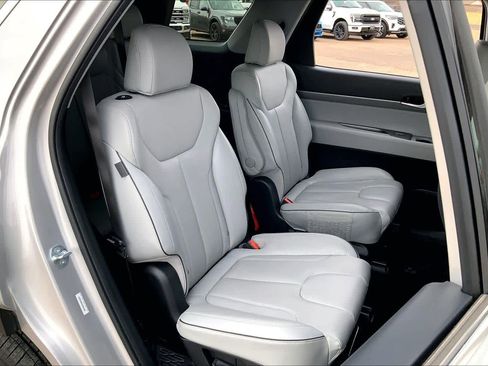 Used 2025 Hyundai Palisade SEL image 20