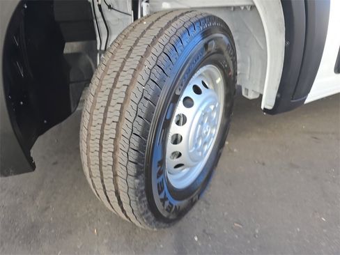 New 2026 RAM ProMaster 2500 w/ Convenience Group image 28