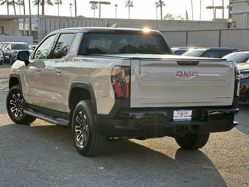 New 2026 GMC Sierra EV Elevation image 5