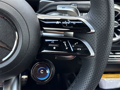 Certified 2025 Mercedes-Benz GLB 35 AMG 4MATIC image 26