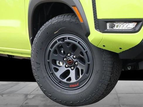 New 2026 Nissan Frontier PRO-4X w/ Pro Premium Package AWD/4WD image 3