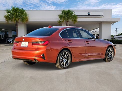 Used 2021 BMW 330i Sedan w/ Premium Package image 4