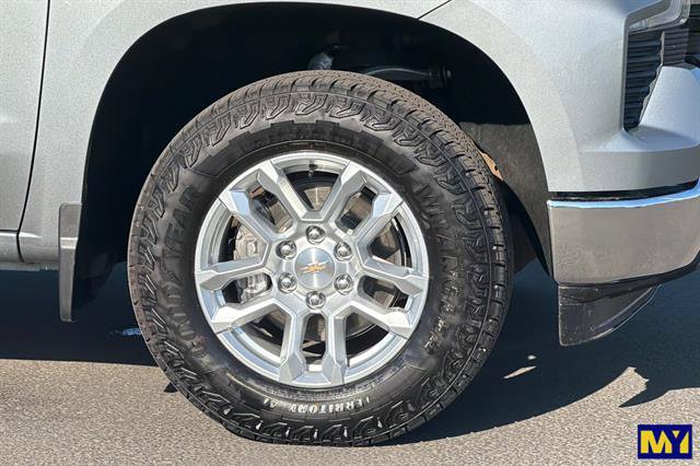 Certified 2026 Chevrolet Silverado 1500 LT AWD/4WD image 32