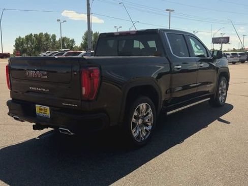 Used 2024 GMC Sierra 1500 Denali w/ Denali Reserve Package AWD/4WD image 8
