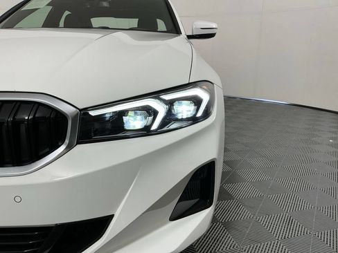 Certified 2025 BMW 330i Sedan w/ Convenience Package RWD image 8