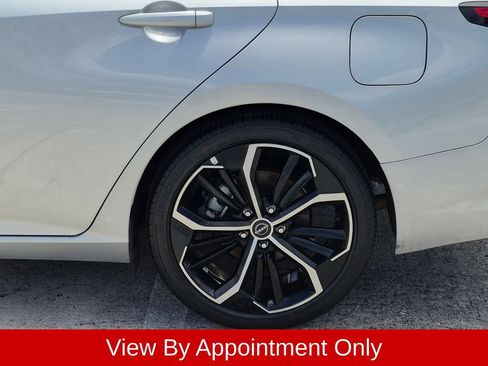 Used 2025 Nissan Altima 2.5 SR FWD image 32