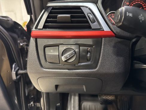 Used 2013 BMW 328i xDrive Sedan image 14