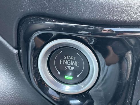 Used 2024 Chevrolet Silverado 1500 High Country w/ Technology Package image 13