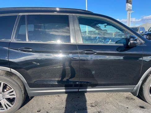 Used 2022 Honda Pilot Sport image 32