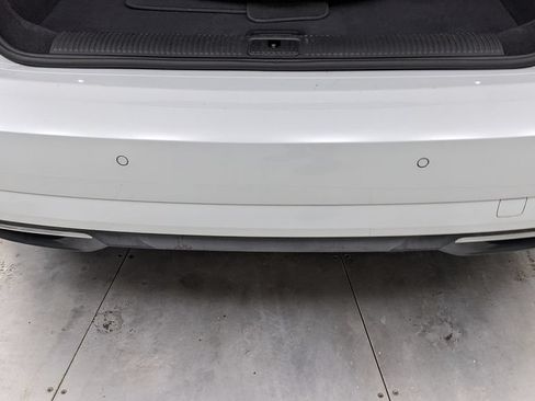 Used 2018 Audi A3 e-tron Prestige w/ Prestige Package FWD image 7