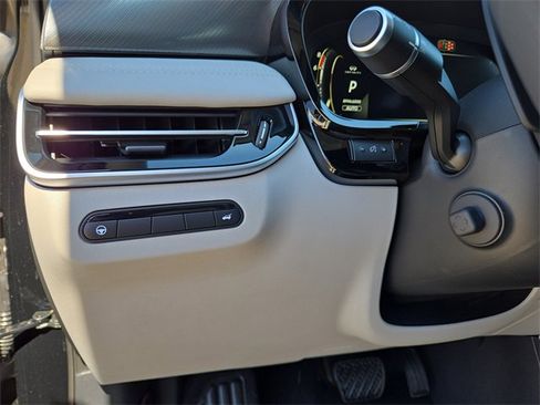 New 2026 INFINITI QX60 Luxe w/ Cargo Package image 19