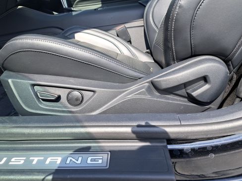 Used 2024 Ford Mustang GT Premium image 18