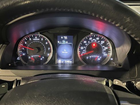 Used 2015 Toyota Camry SE image 24