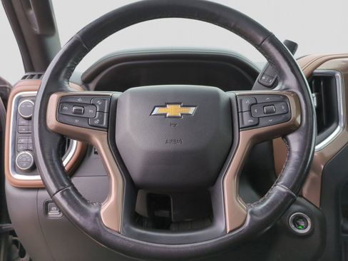 Used 2023 Chevrolet Silverado 2500 High Country w/ Z71 Off-Road Package AWD/4WD image 30