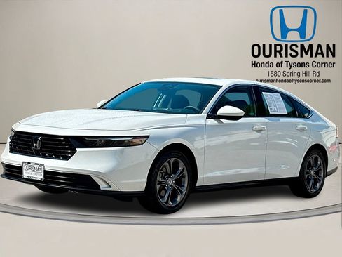 Used 2023 Honda Accord EX image 3
