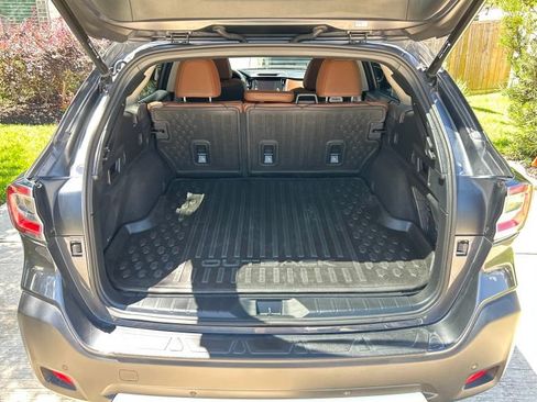 Used 2024 Subaru Outback Touring AWD/4WD image 3