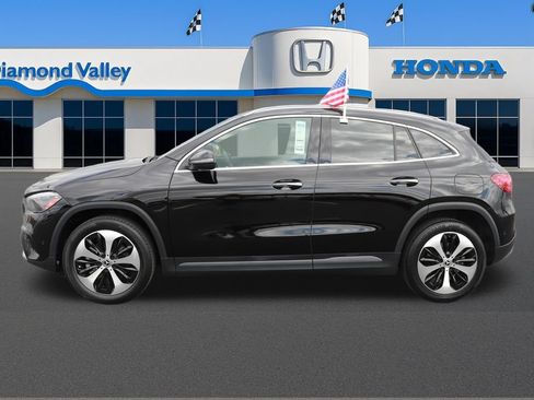 Used 2025 Mercedes-Benz GLA 250 image 8