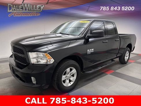 Used 2019 RAM 1500 Express image 3