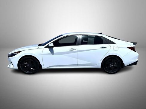 Used 2023 Hyundai Elantra SEL FWD image 8