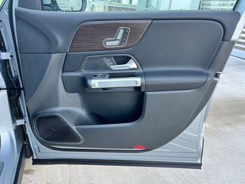 New 2026 Mercedes-Benz GLB 250 image 23