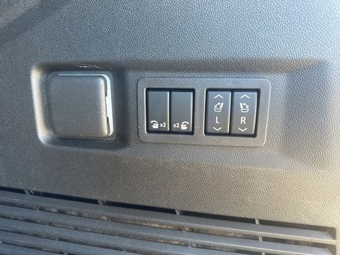 Used 2024 Chevrolet Tahoe RST w/ Luxury Package image 26