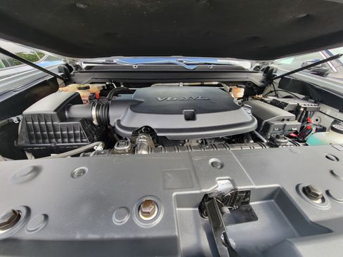 Used 2022 GMC Canyon Denali image 25