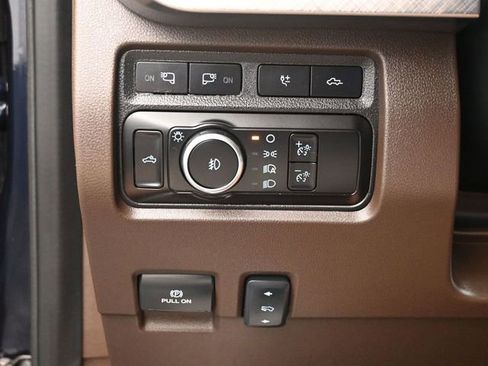 Used 2024 Ford F350 King Ranch image 32