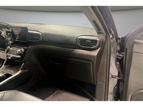 Used 2024 Ford Explorer Limited w/ Equipment Group 301A AWD/4WD image 48