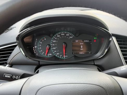 Used 2022 Chevrolet Trax LT w/ Driver Confidence Package AWD/4WD image 21