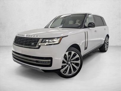 New 2025 Land Rover Range Rover Long Wheelbase SE