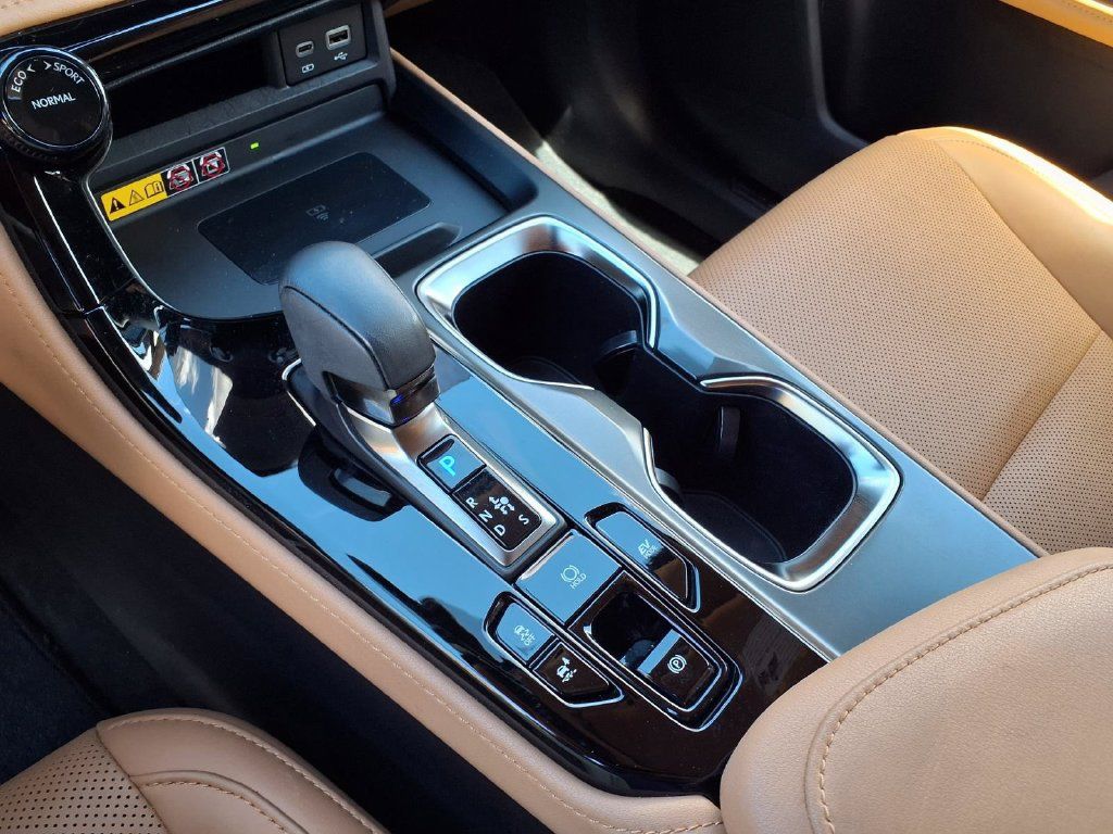 Used 2024 Lexus NX 350h AWD image 26