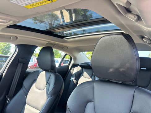 Used 2023 Volvo S60 B5 Ultimate w/ Climate Package FWD image 68