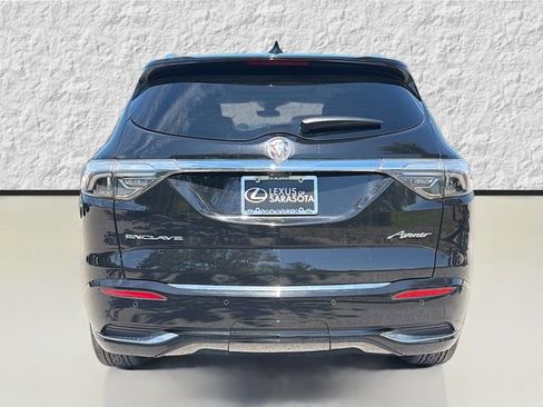 Used 2024 Buick Enclave Avenir w/ Avenir Technology Package FWD image 4