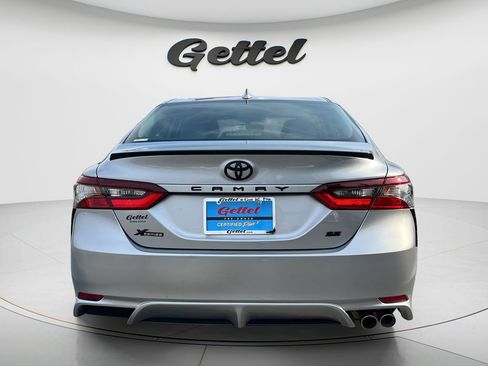 Used 2024 Toyota Camry SE FWD image 6