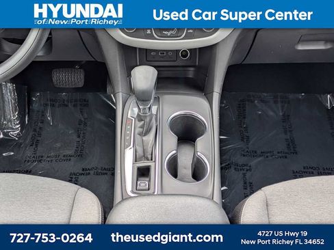 Used 2024 Chevrolet Equinox LS w/ LS Convenience Package FWD image 21