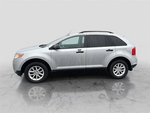 Used 2013 Ford Edge SE image 4
