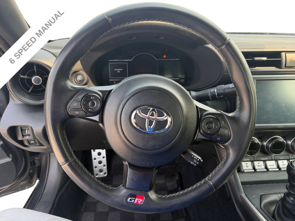 Used 2023 Toyota GR86 Premium RWD image 13