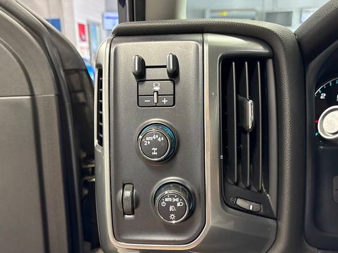 Used 2017 Chevrolet Silverado 1500 LT w/ Max Trailering Package AWD/4WD image 17