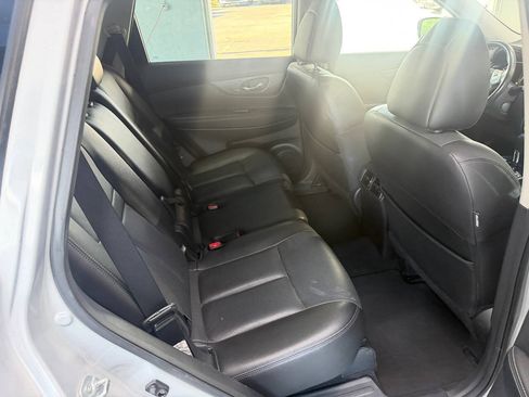 Used 2015 Nissan Rogue SL AWD/4WD image 18