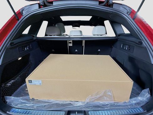New 2026 Mercedes-Benz GLC 300 4MATIC image 29