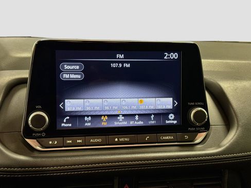 Used 2024 Nissan Rogue S AWD/4WD image 14