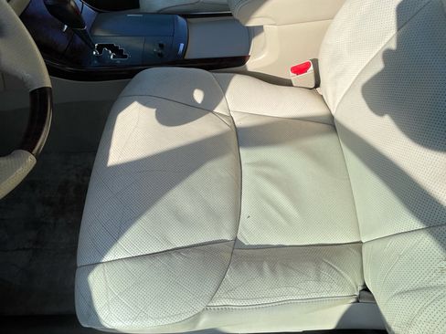 Used 2012 Toyota Avalon Limited image 10