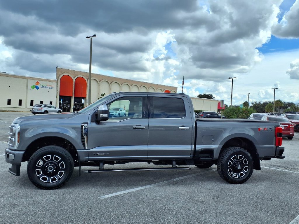 Used 2024 Ford F250 Platinum AWD/4WD image 4