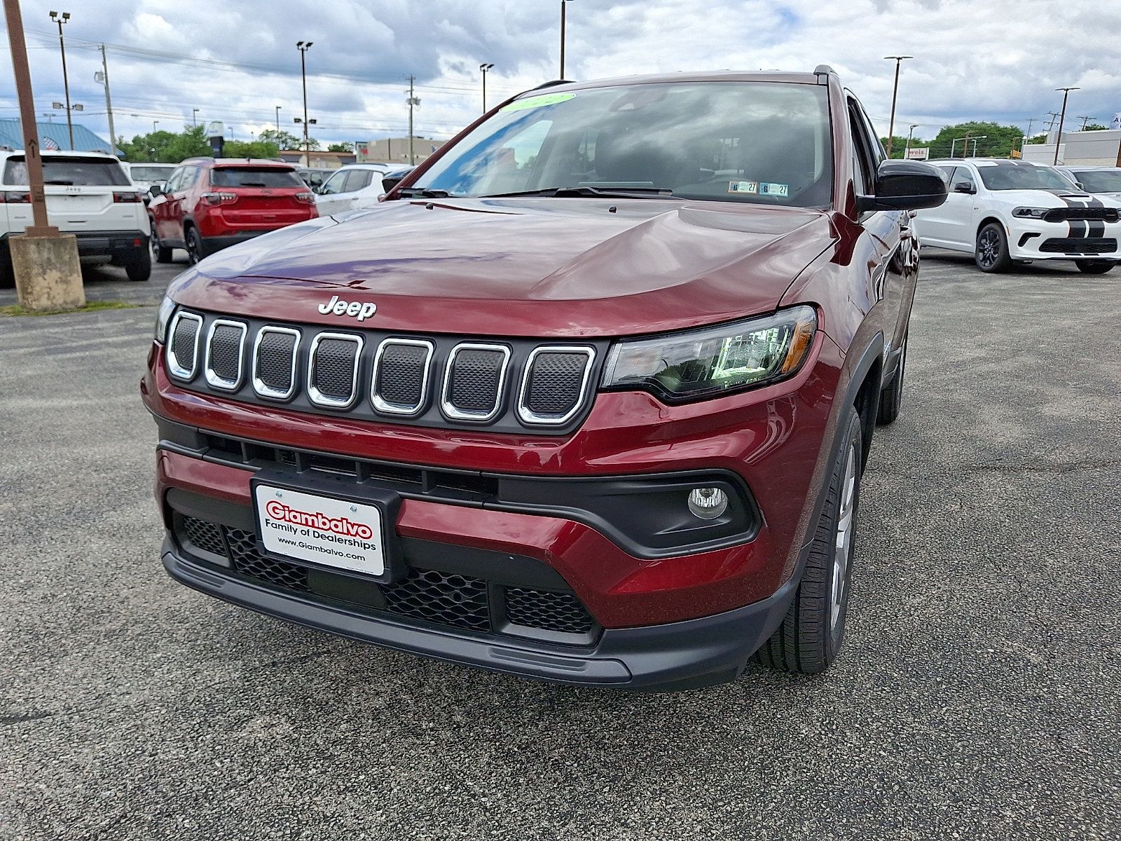 Certified 2022 Jeep Compass Latitude w/ Convenience Group AWD/4WD image 5