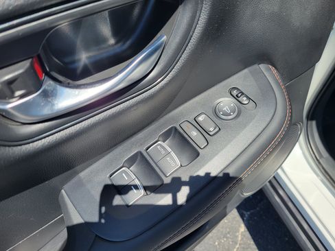 Used 2025 Honda HR-V Sport image 23