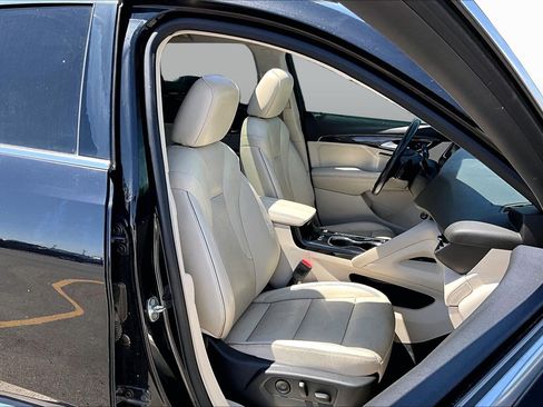 Used 2021 Buick Envision Essence FWD image 7