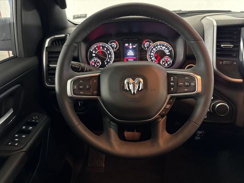 Used 2025 RAM 1500 Big Horn AWD/4WD image 21
