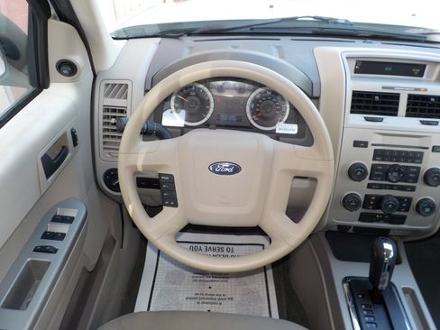 Used 2008 Ford Escape 4WD Hybrid image 19