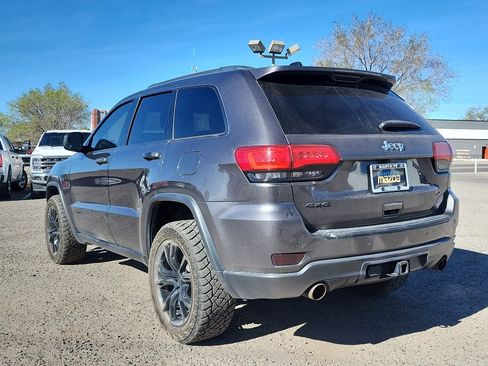 Used 2018 Jeep Grand Cherokee Limited w/ Trailer Tow Group IV image 8